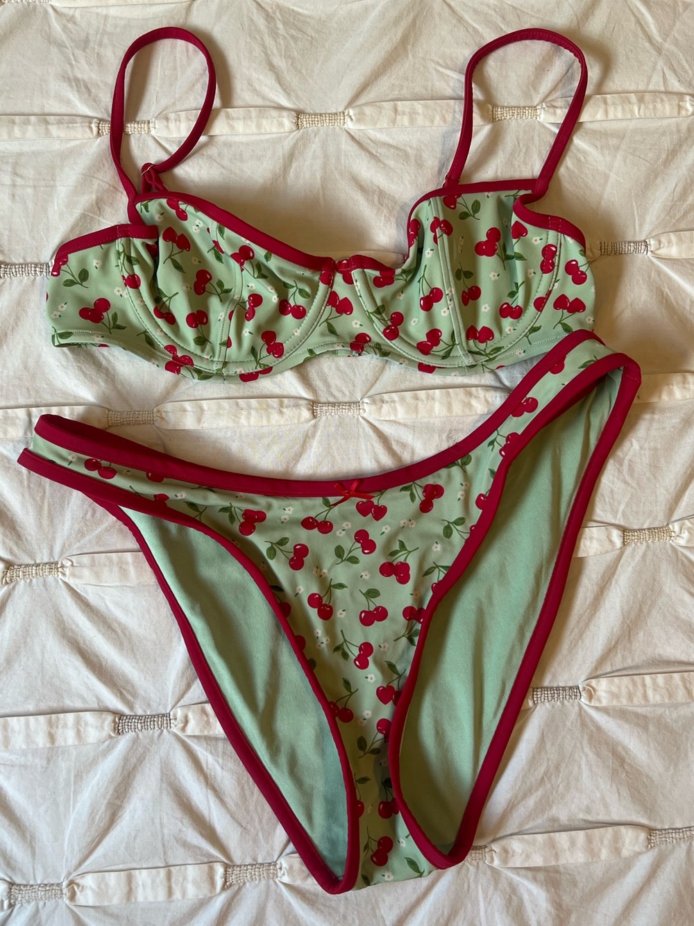 NWOT PINK Victoria's Secret Frankies Bikinis cherry print bikini